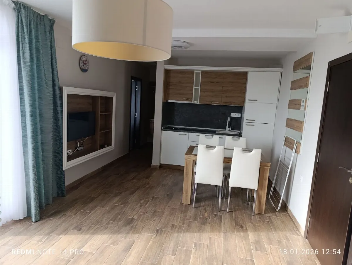 Двустаен апартамент, 65 m², Равда: снимка 1