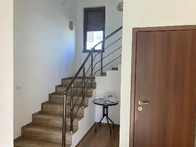 Къща - Равда, 275 m², Бургас: снимка 2