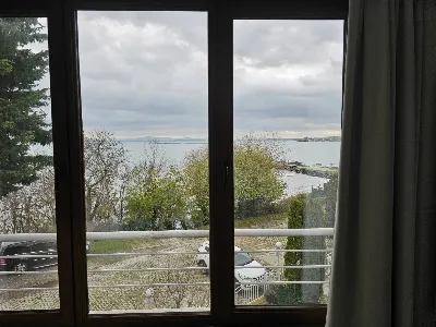 Двустаен апартамент в Несебър - първа линия море, 75 m²: снимка 4