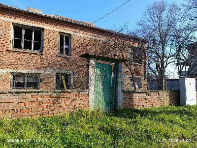 Двуетажна къща, с. Оризаре