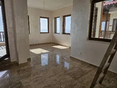 Двуетажна къща, гр. Свети Влас