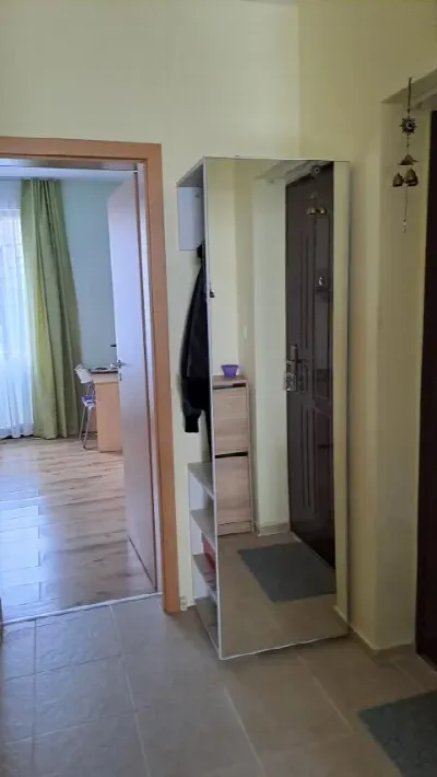 Двустаен апартамент, 64 m², Кошарица: снимка 3